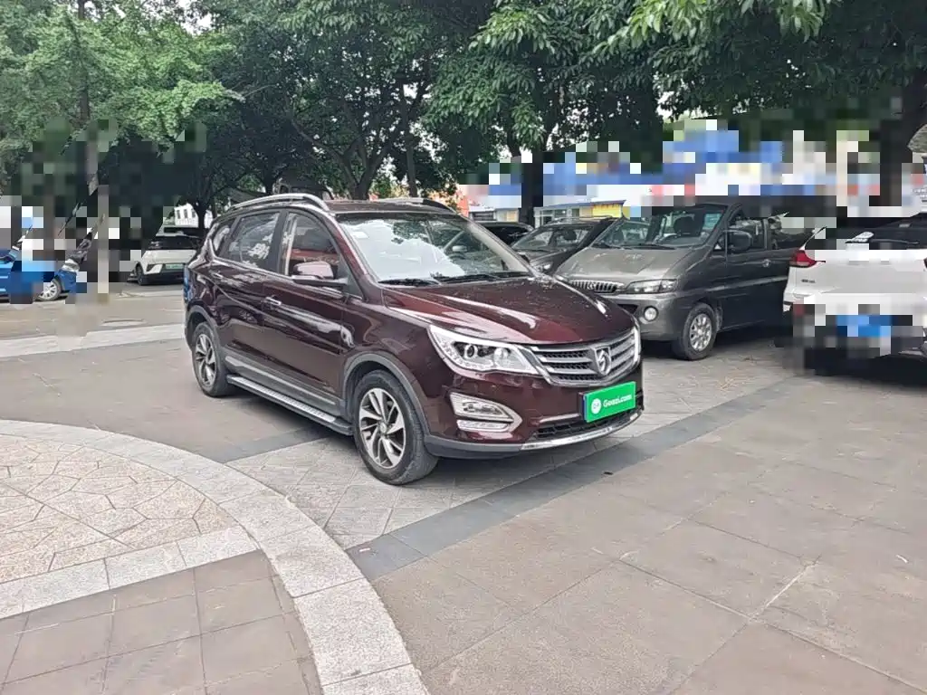 Baojun 560 1.8 L Manual Luxury