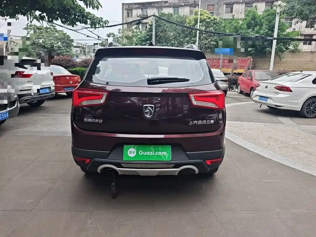 Baojun 560 1.8 L Manual Luxury