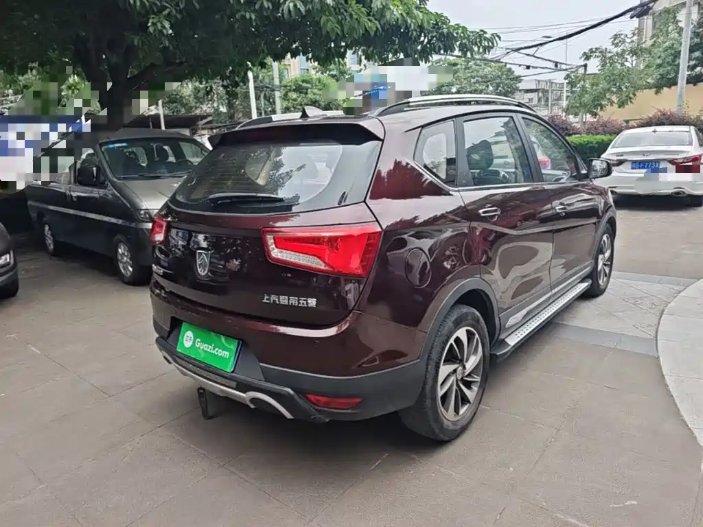 Baojun 560 1.8 L Manual Luxury