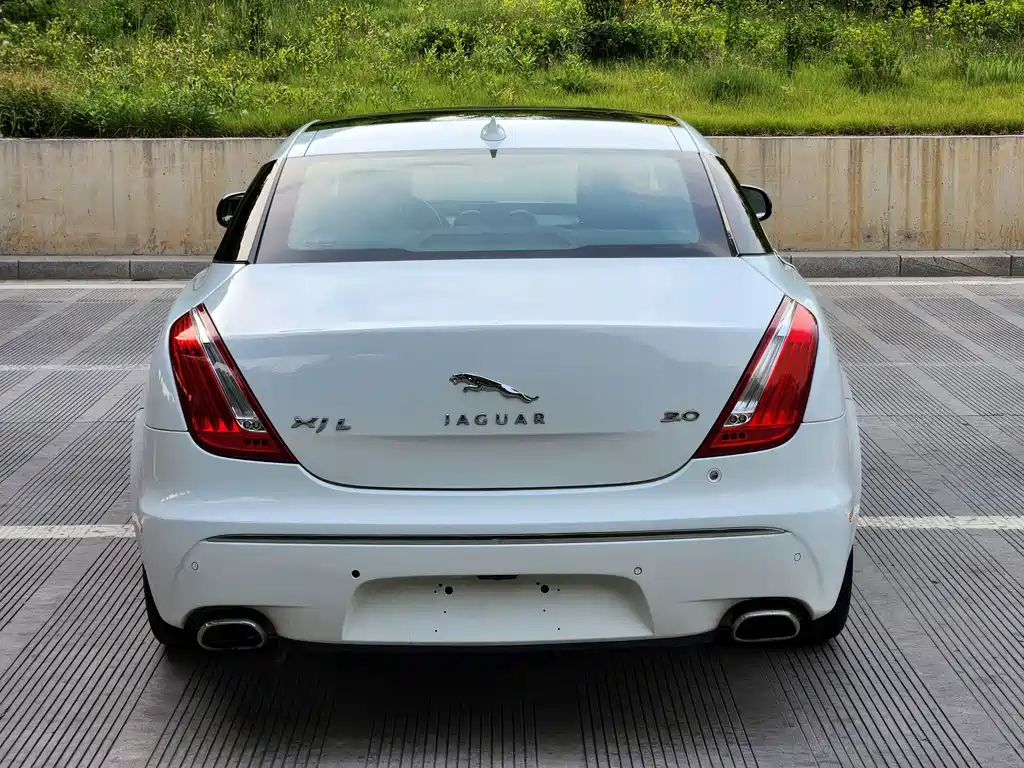 Jaguar XJ XJL 3.0 SC Cambridge Limited