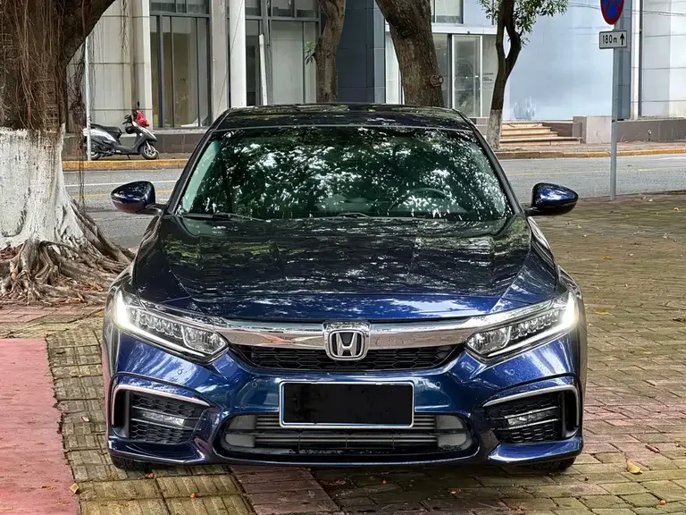 Honda Inspire 260 TURBO Refined CN-VI