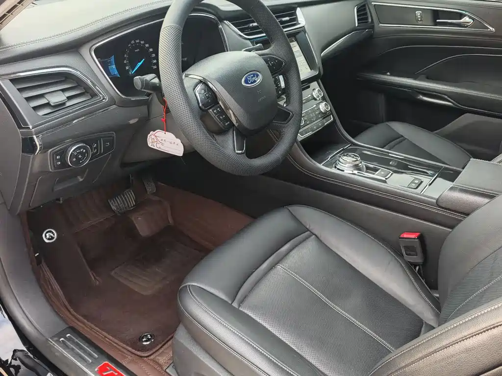 Taurus EcoBoost 245 Fashion