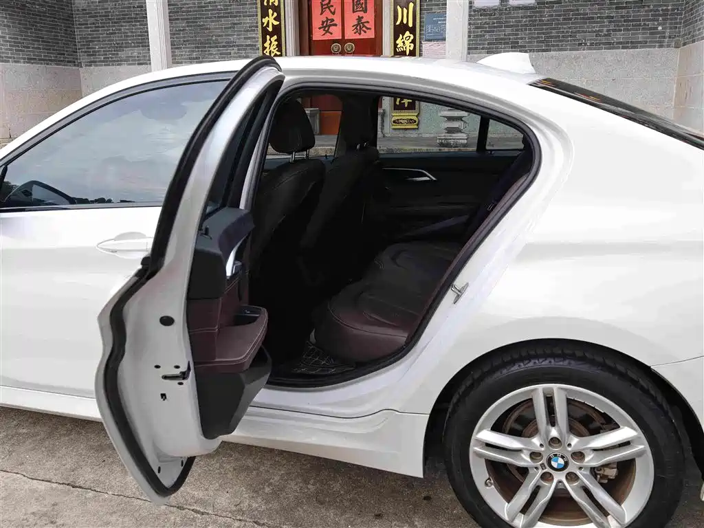 BMW 1 Series 120 i M Sport Package