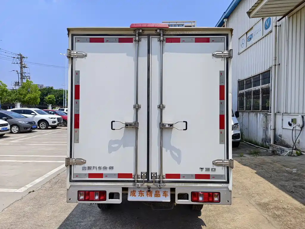 Jinbei T3 金杯T3 2025款 1.5 L舒享型单排2.92米后单轮