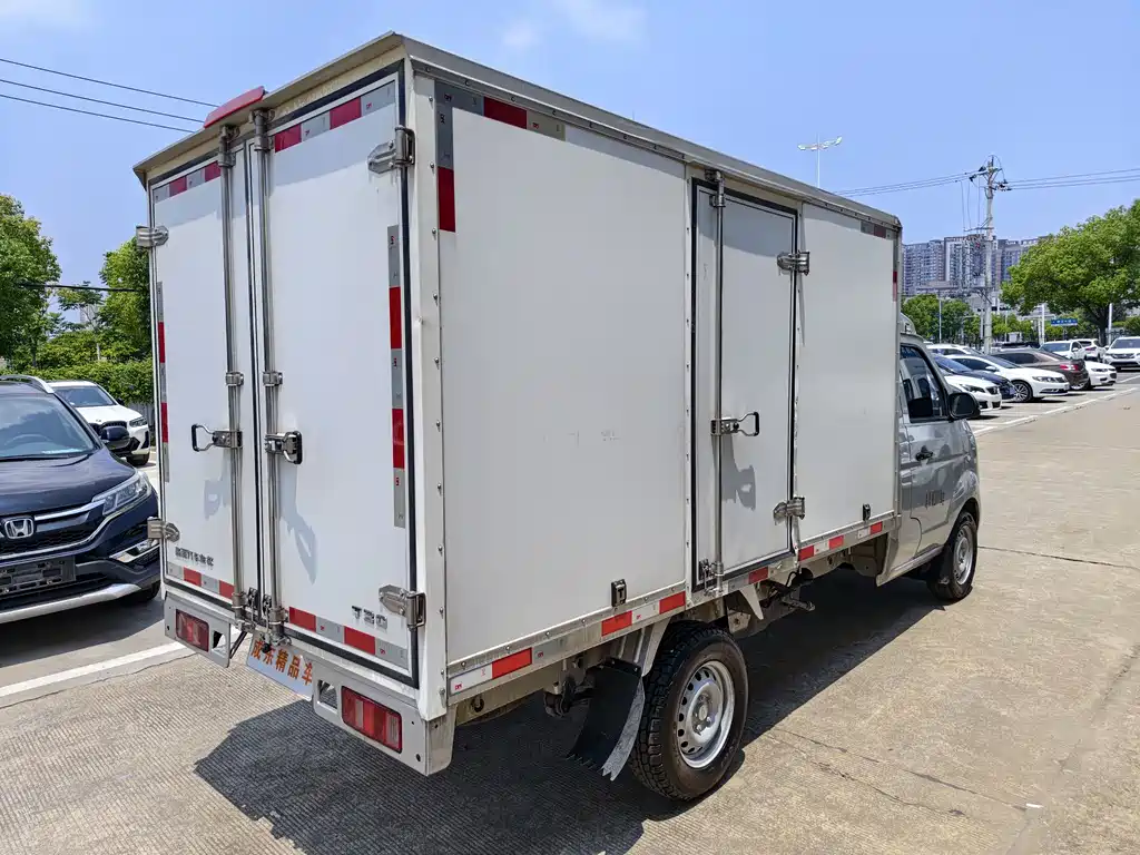 Jinbei T3 金杯T3 2025款 1.5 L舒享型单排2.92米后单轮