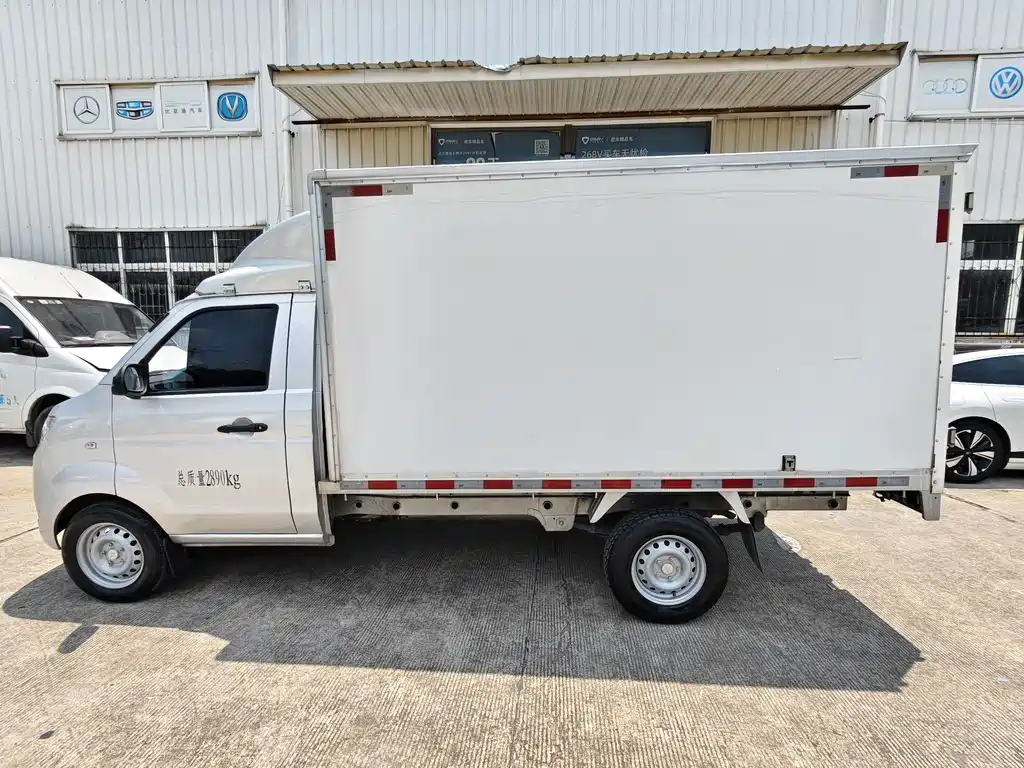 Jinbei T3 金杯T3 2025款 1.5 L舒享型单排2.92米后单轮