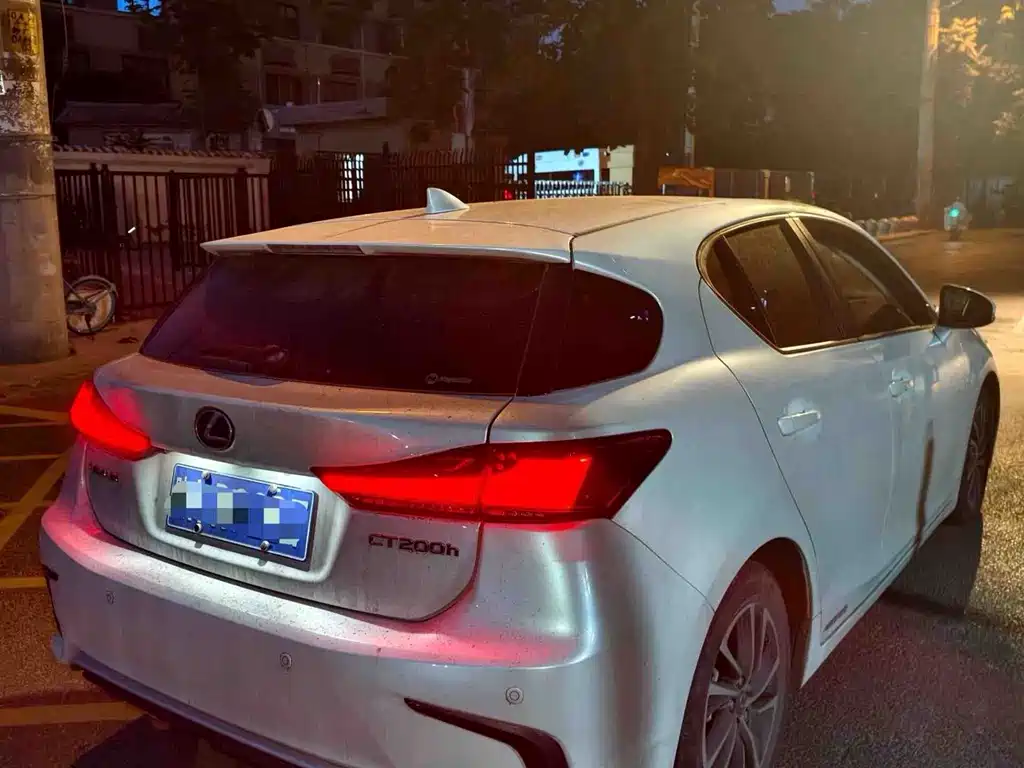 Lexus CT CT200 h Comfort Mono CN-V