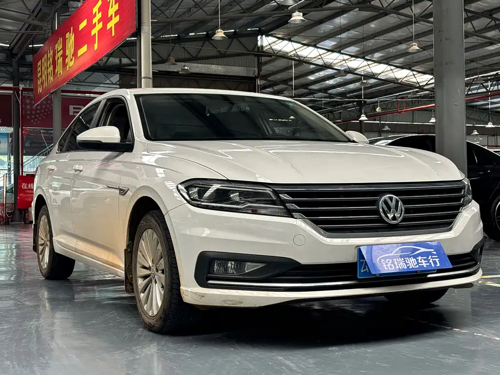 Lavida 280 TSI DSG Comfort CN-VI