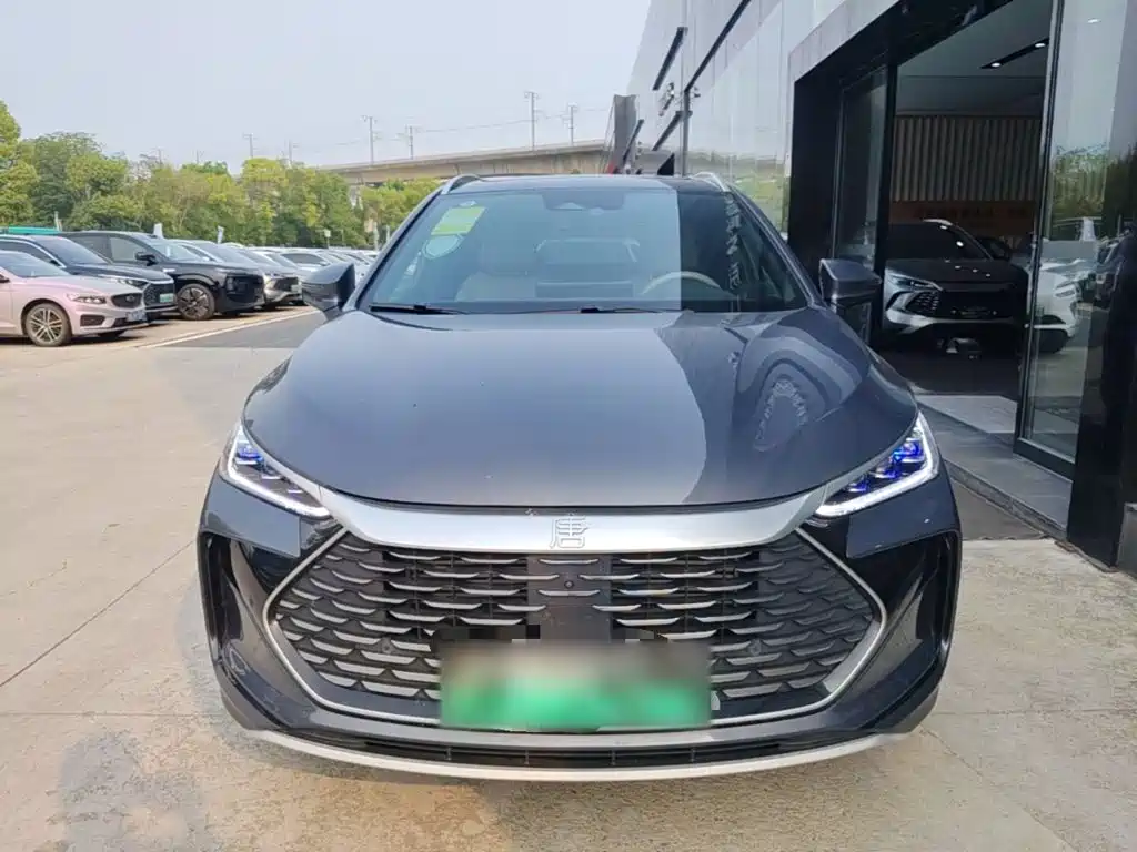 Tang NEV DM-i Glory 112 KM Flagship