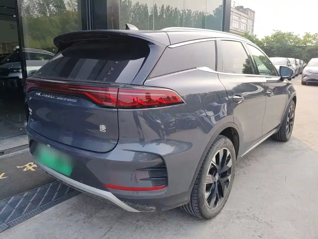 Tang NEV DM-i Glory 112 KM Flagship