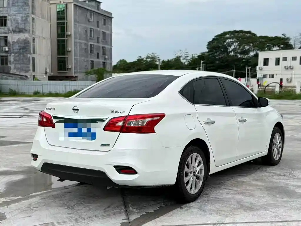 Sylphy 1.6 XL CVT Luxury