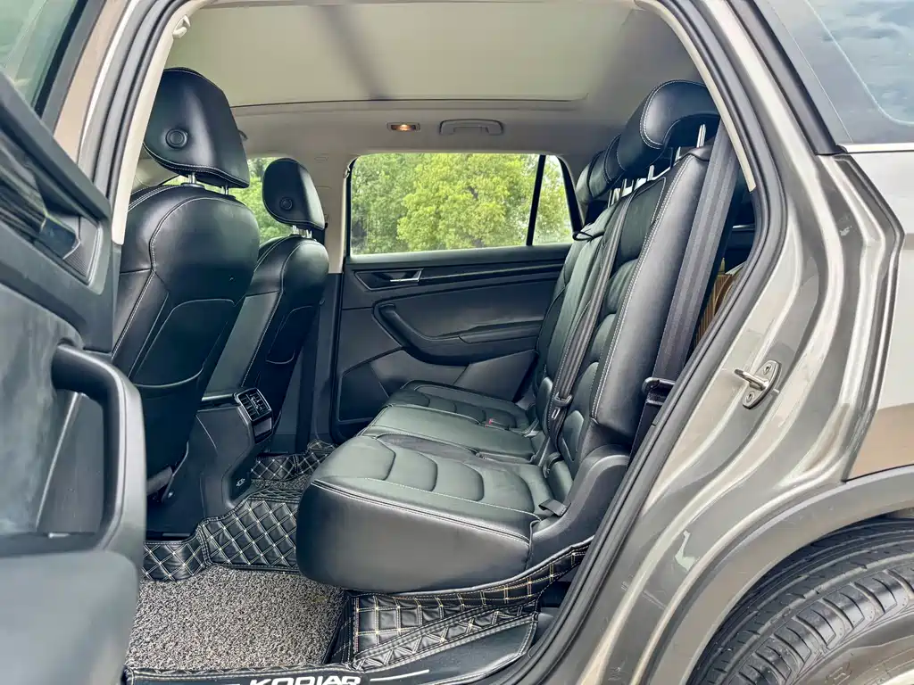 Kodiaq TSI330 7-seat 2 WD Luxury