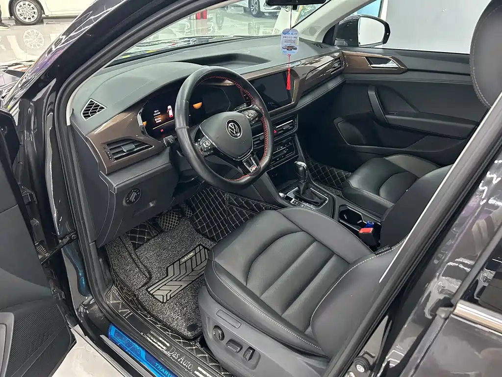 Tharu 280 TSI 2 WD Luxury