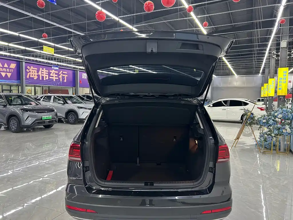 Tharu 280 TSI 2 WD Luxury