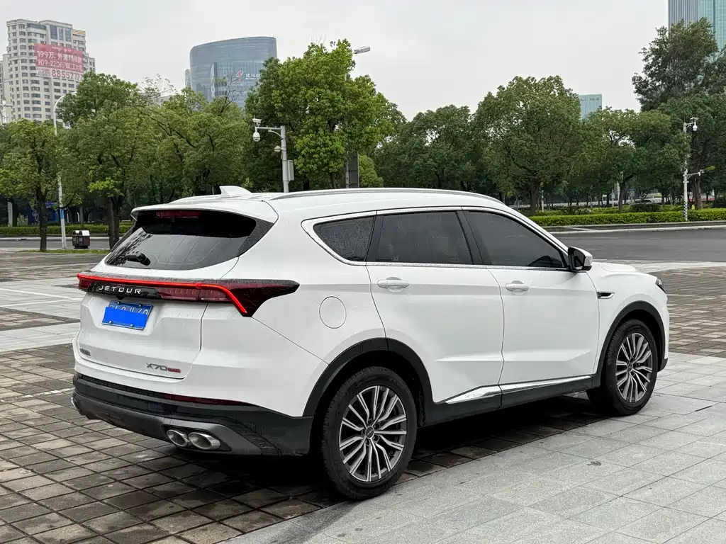 Jetour X70 PLUS 捷途X70 PLUS 2026款 1.5 T DCT 精英型 5座