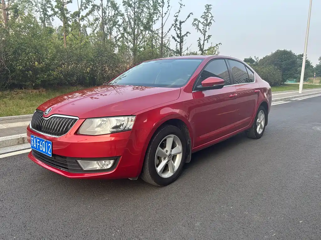 Octavia 1.6 L Auto Yijie
