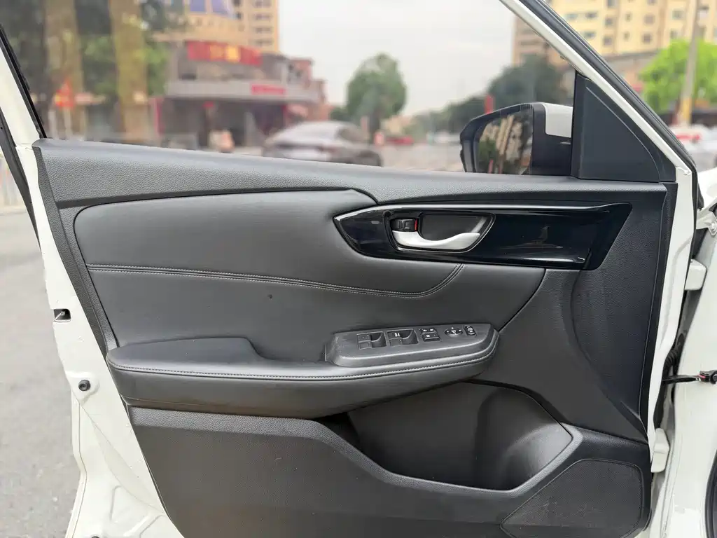 Envix 180 TURBO CVT Pleasure CN-V