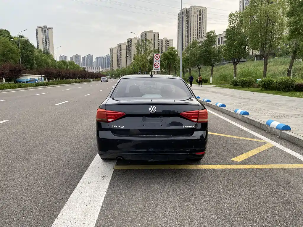 Lavida 1.6 L Manual Style