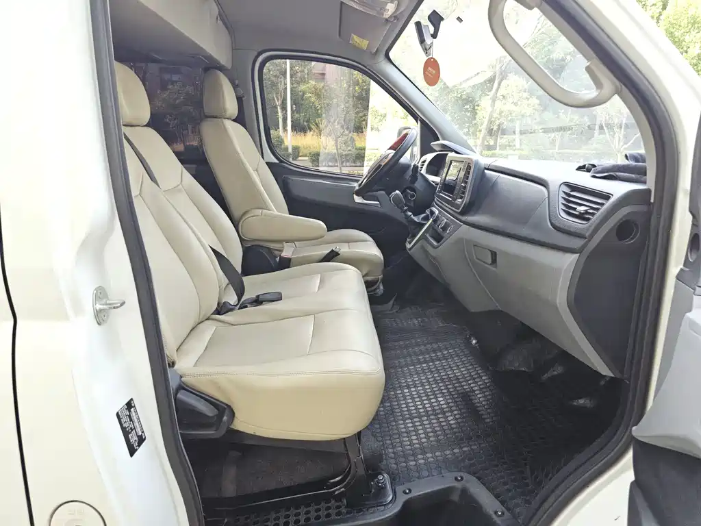 Xintu V80 Aoyuntong 6 MT LWB Super Low Roof 147 Ps 6 7 8 9-seat
