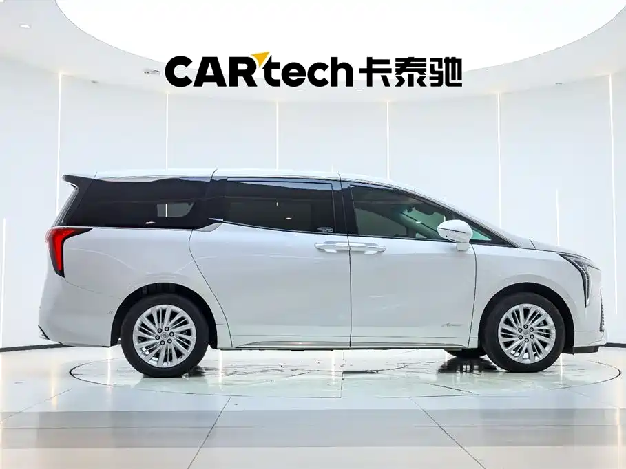 Century 2.0 T 6-seat Heritage