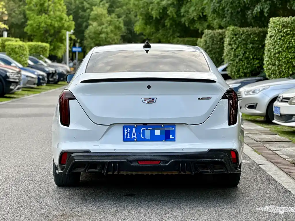 Cadillac CT4 28 T Luxury