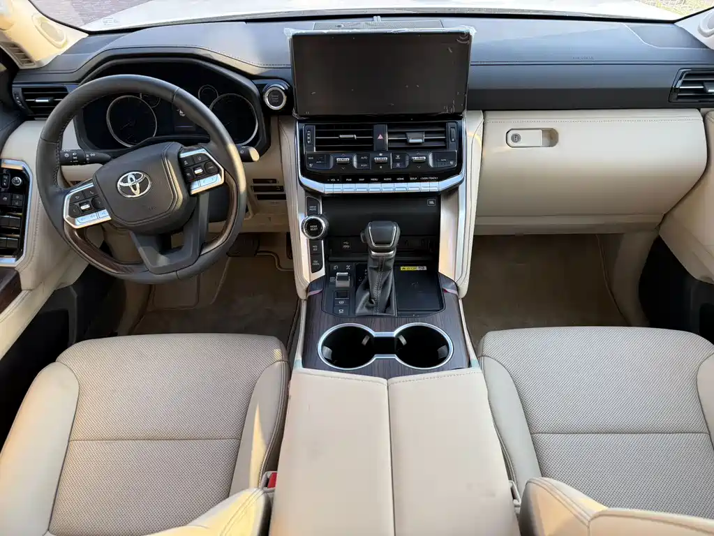 Land Cruiser (Import) 兰德酷路泽(进口) 2025款 3.3 T 柴油版