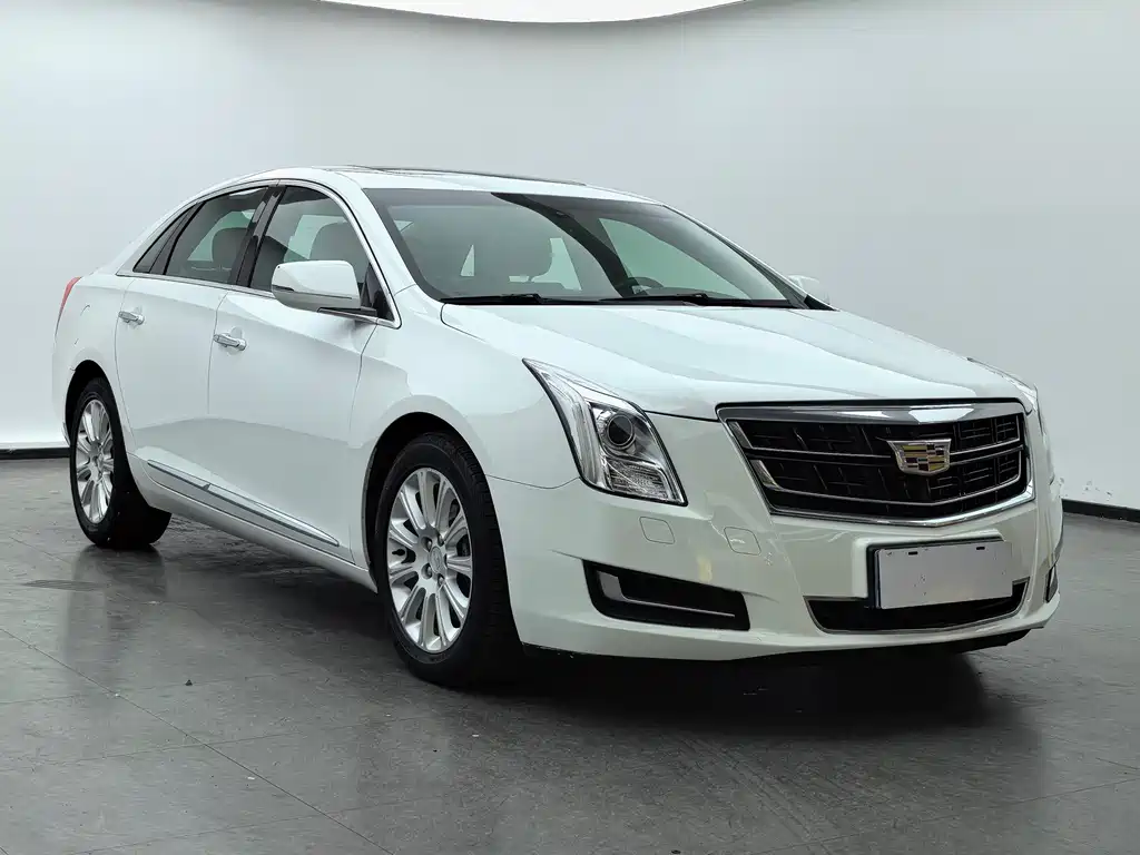 Cadillac XTS 28 T Tech