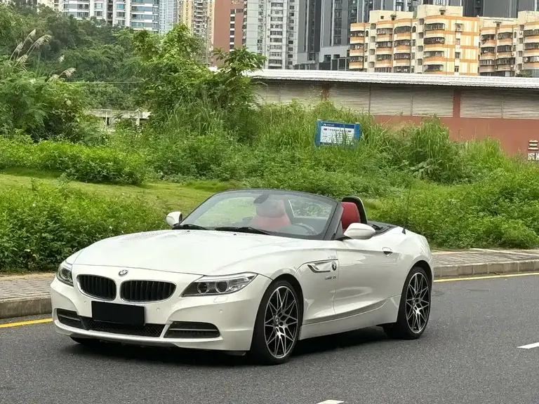 BMW Z4 sDrive20 i Leading