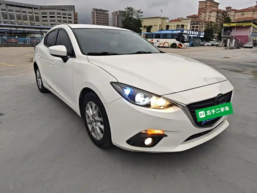 Mazda 3 Axela Sedan 1.5 L Auto Comfort