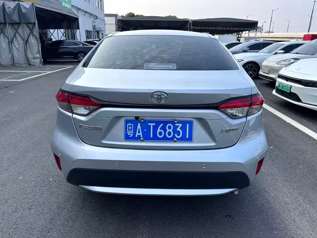 Levin 雷凌 2021款 TNGA 1.5 L CVT领先版