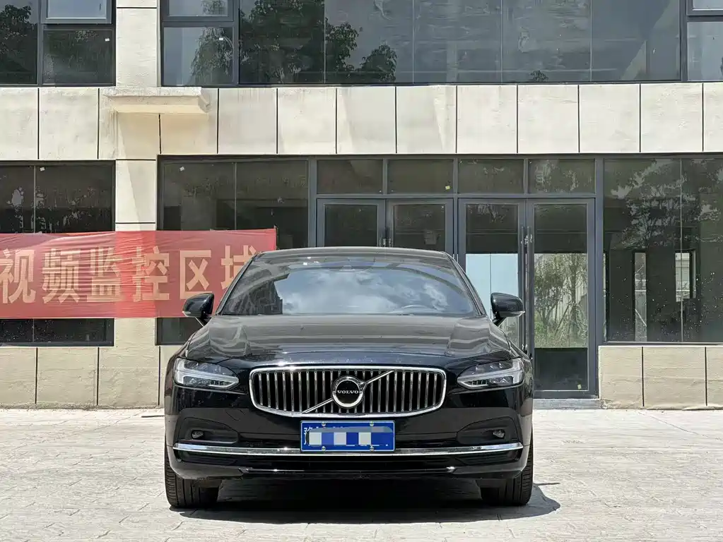 Volvo S90 B5 Smart Ease Luxury