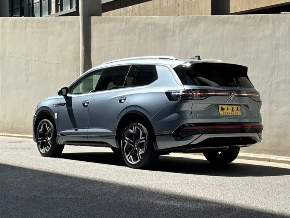 Talagon 450 TSI 4 WD Flagship 6-seat
