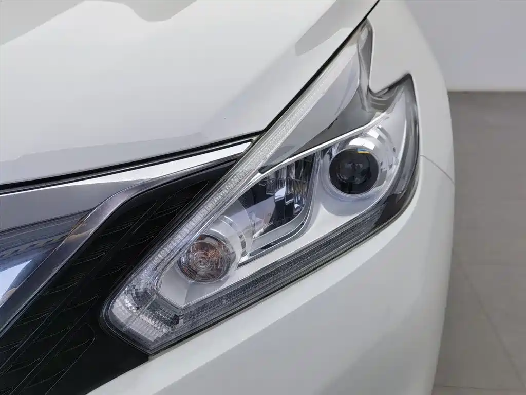 Murano 2.5 L XL 2 WD Connected Luxury