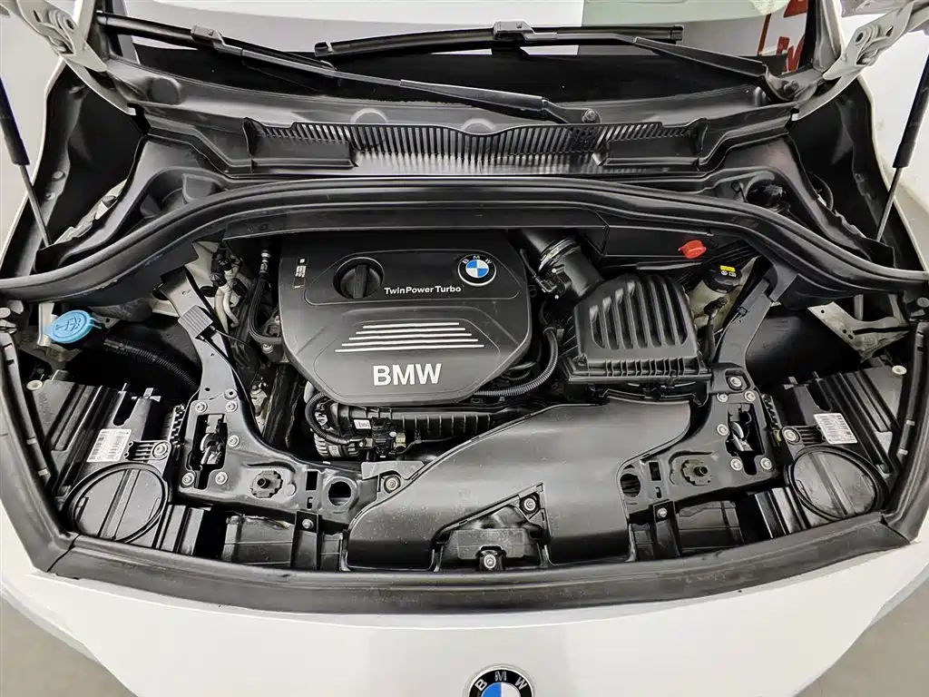 BMW 2 Series Active Tourer 218 i Leading