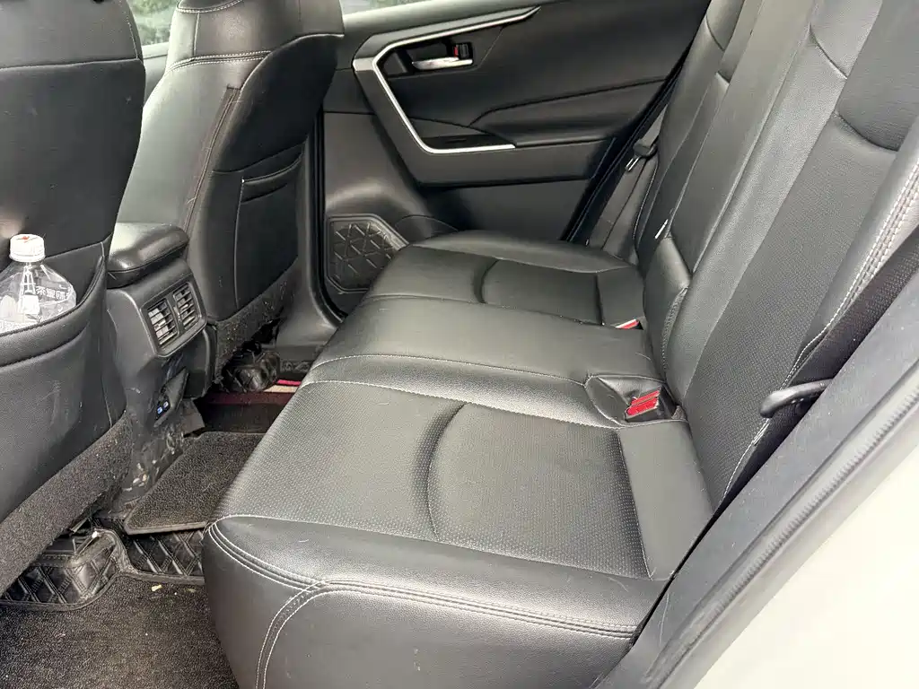 RAV4 2.0 L CVT 4 WD Style