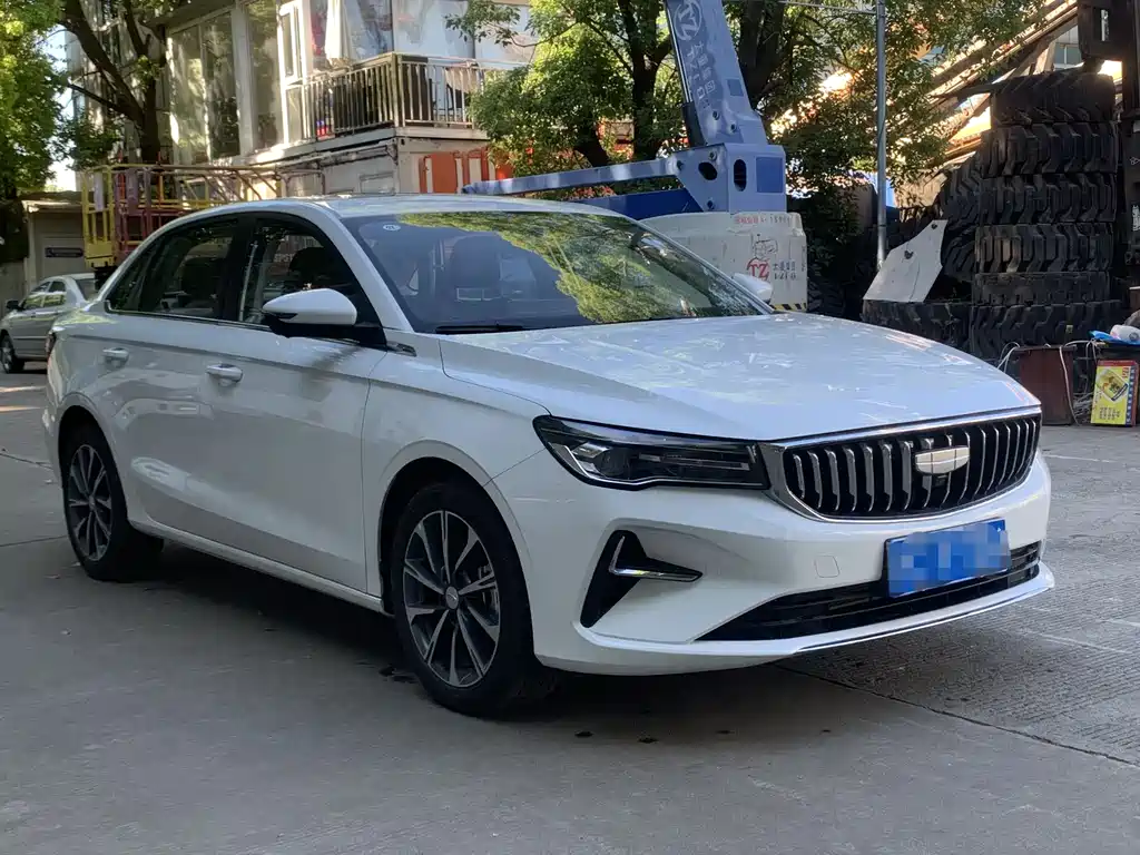 Emgrand 帝豪 2026款 400万纪念款 1.5 L CVT超越型
