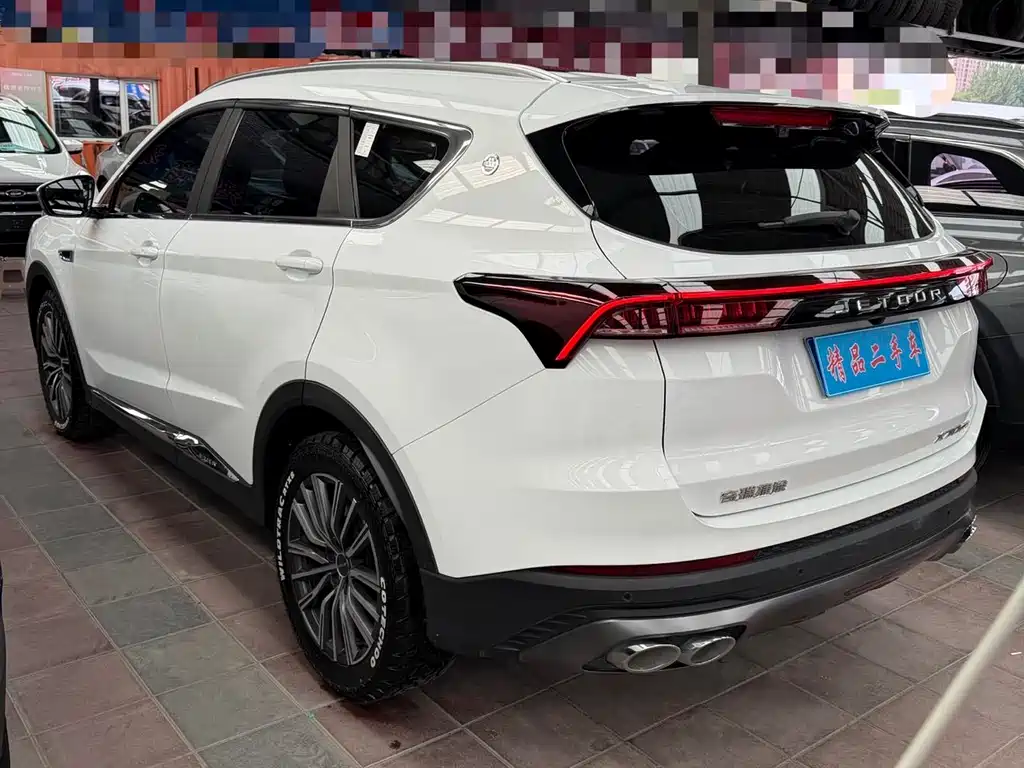 Jetour X70 PLUS 1.5 T DCT Brave PLUS 5-seat
