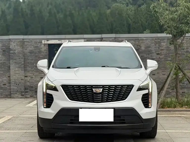 Cadillac XT4 Facelift 28 T 2 WD Tech