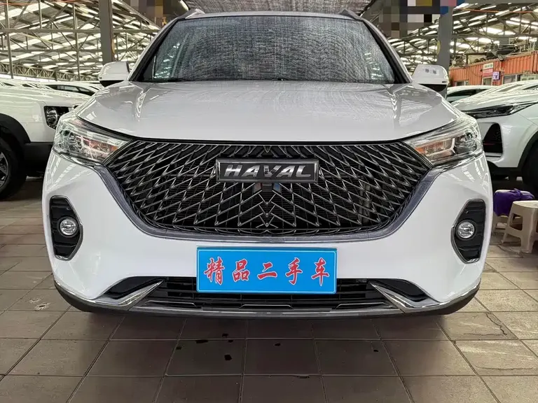 Haval M6 PLUS 1.5 T DCT Luxury Connected