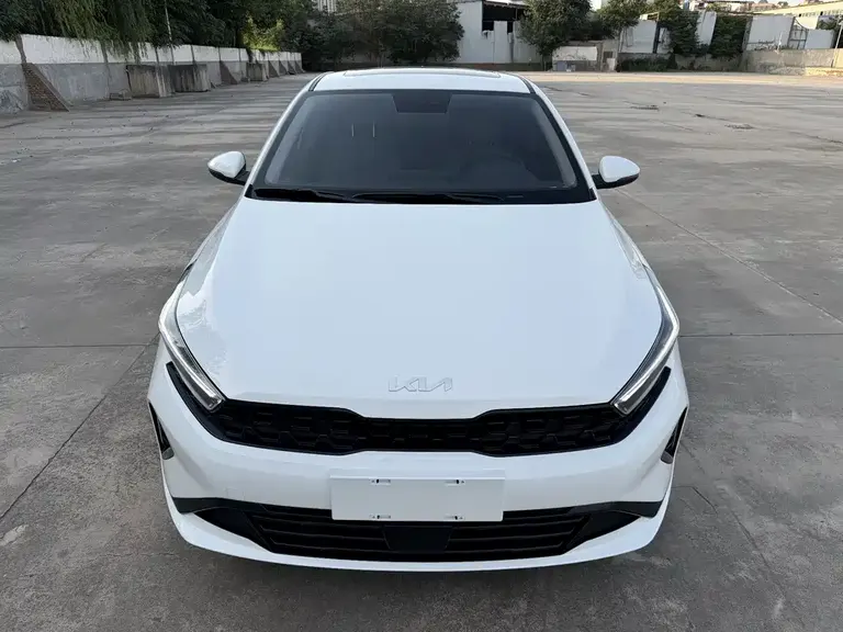 Kia K3 1.5 L CVT Luxury
