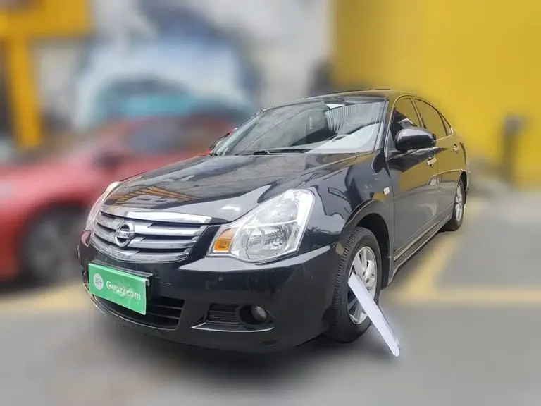 Nissan Sylphy Classic 1.6 XE+ CVT Leading