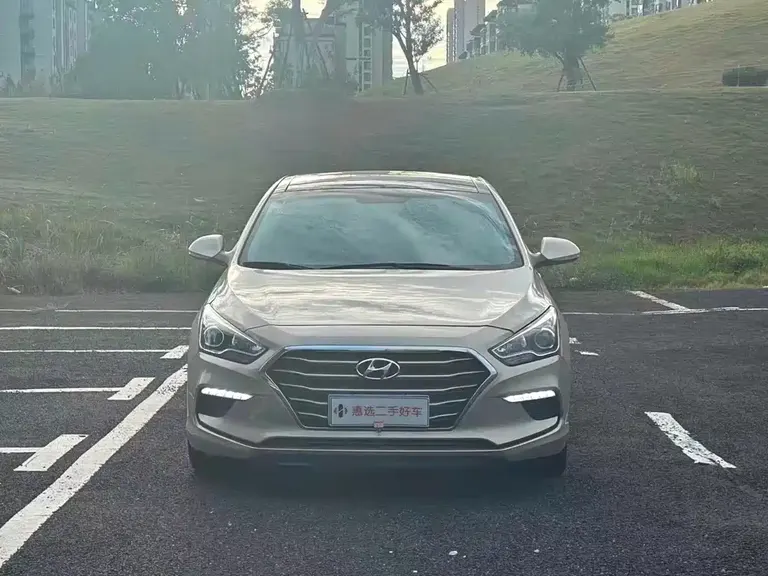 Hyundai Mistra 1.6 T Auto Intelligent GLS CN-V