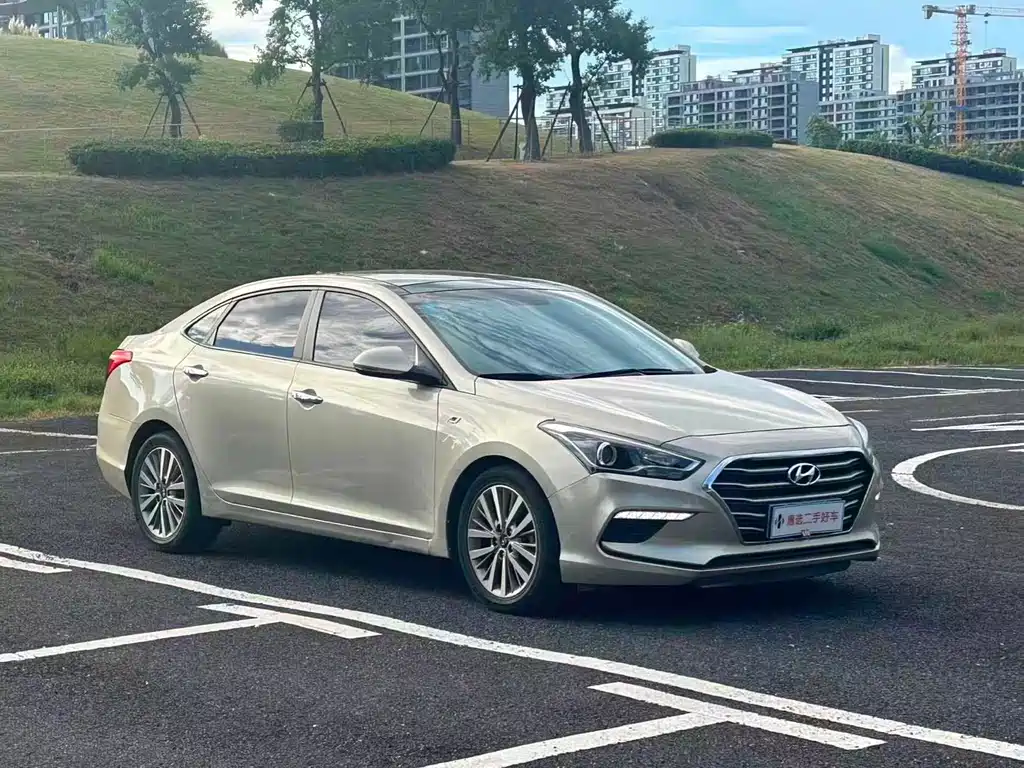 Mistra 1.6 T Auto Intelligent GLS CN-V