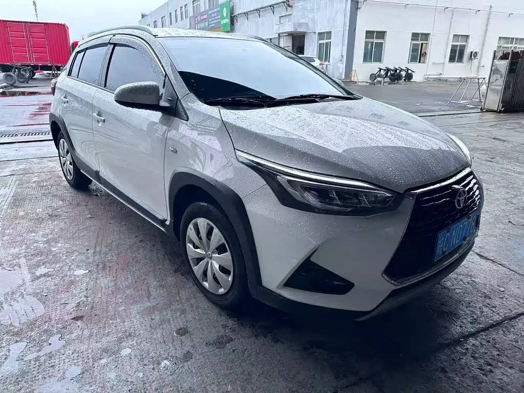 YARiS L Zhixuan Zhixuan X 1.5 L CVT Leading