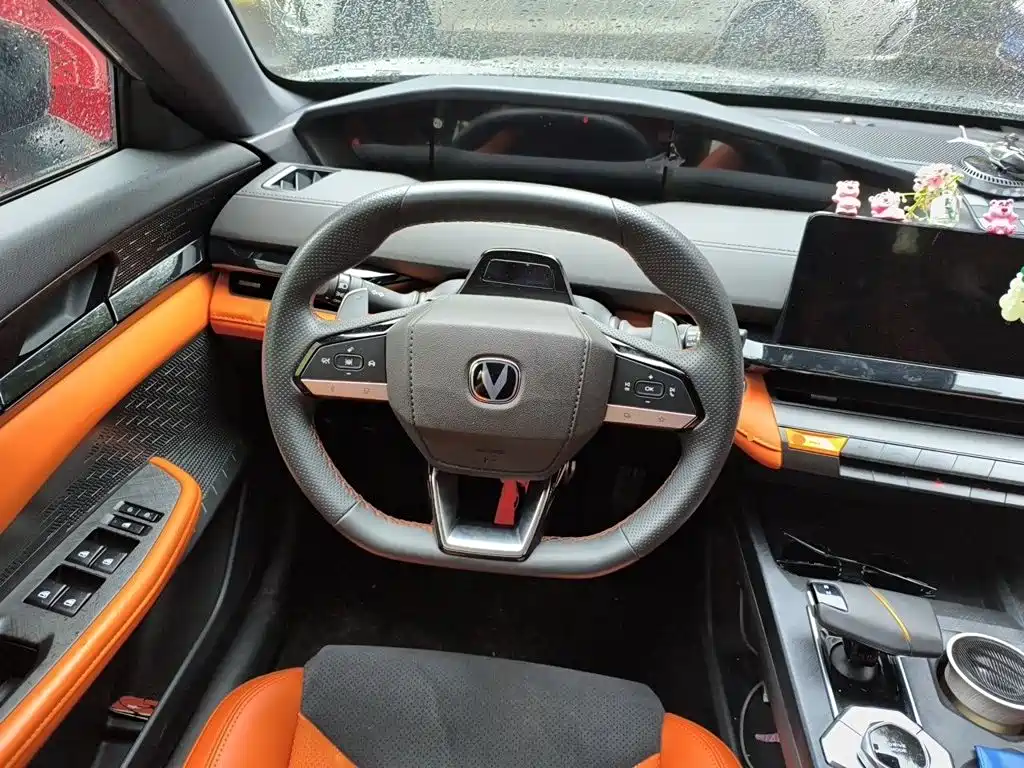 Changan UNI-V 1.5 T Sport