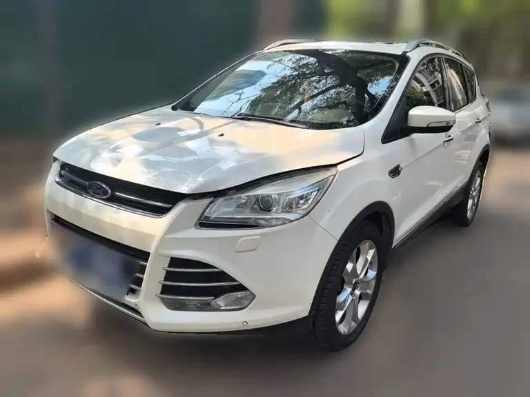 Ford Kuga 2.0 L GTDi 4 WD Sport