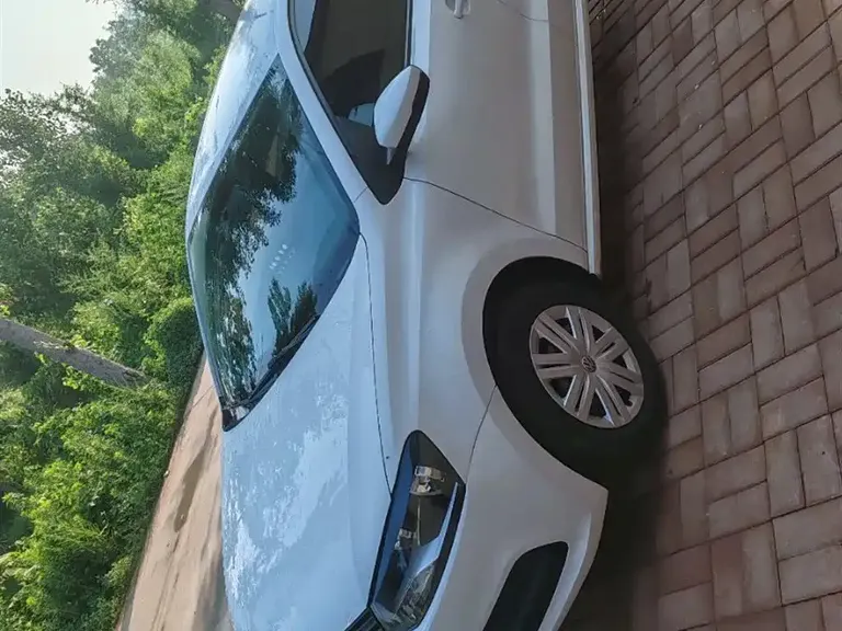 Volkswagen Polo 1.5 L Auto Safe Drive