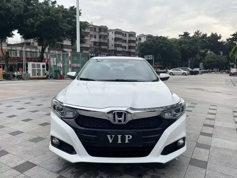 Honda Crider 180 Turbo CVT Luxury CN-VI
