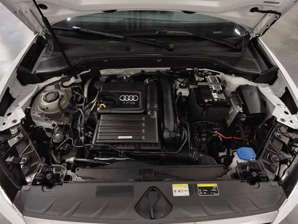 Audi Q2 L 35 TFSI Progressive Dynamic