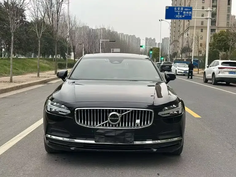 Volvo S90 B5 Smart Vision Luxury